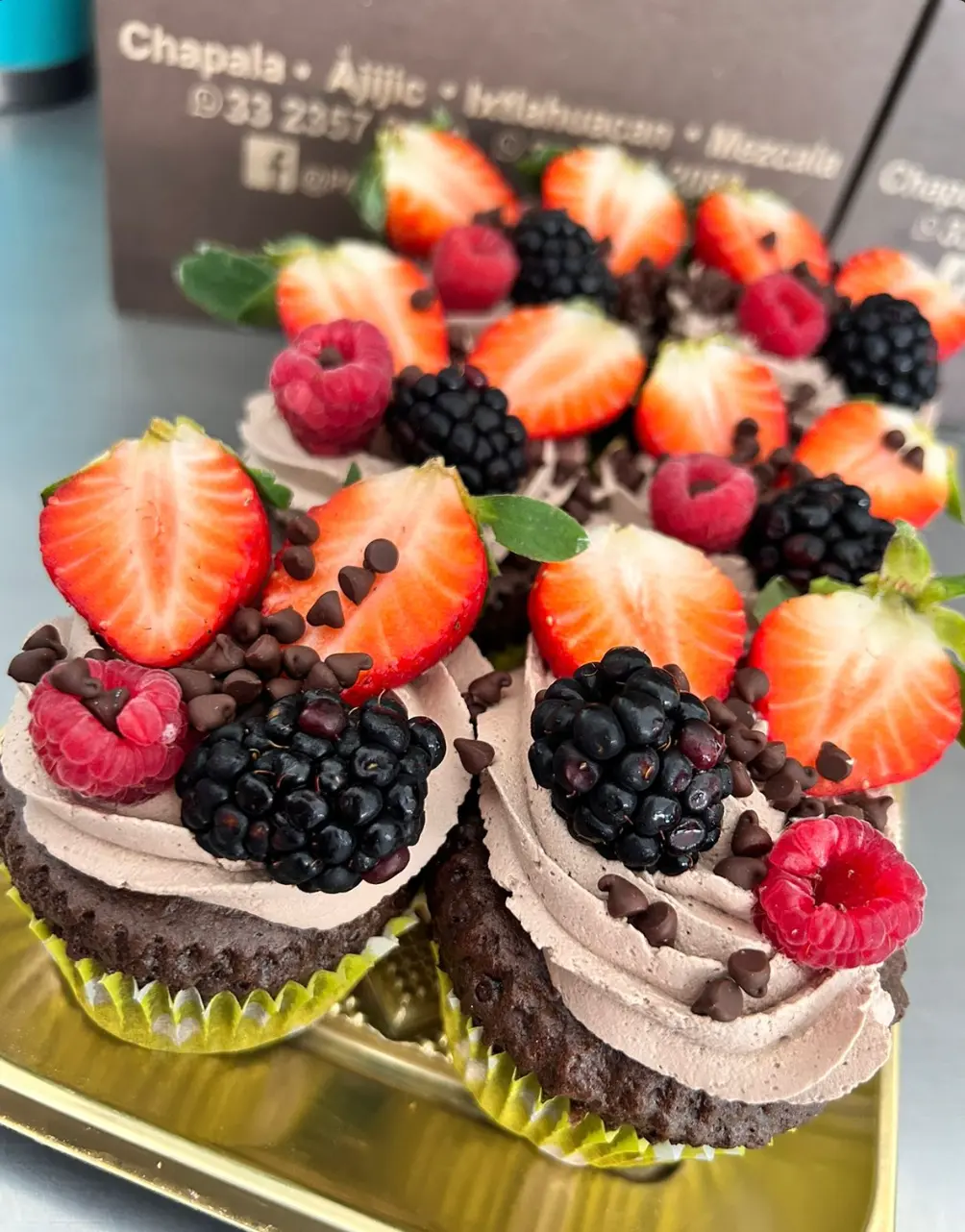 Muffins de Chocolate con Fruta